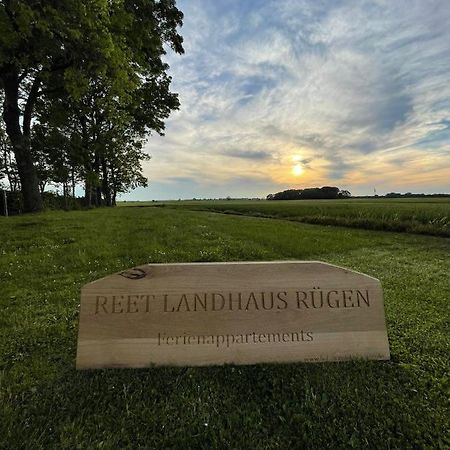 Reet Landhaus Ruegen Ummanz Eksteriør billede